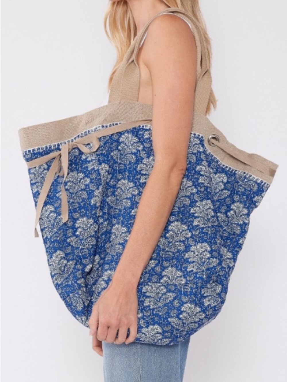 284. Floral Quilted Reversible Shopper Tote Bag